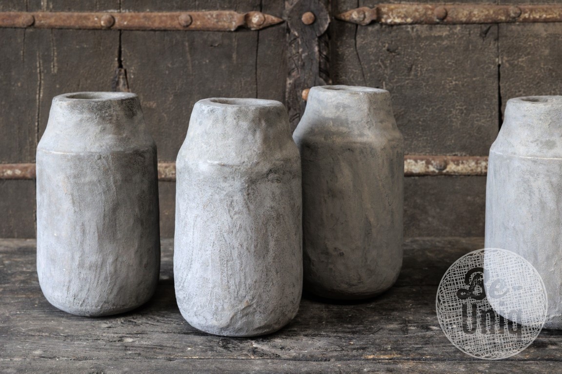 Be-Uniq Vaas | Small | Organic Collection | H27 x B14 x D14 cm