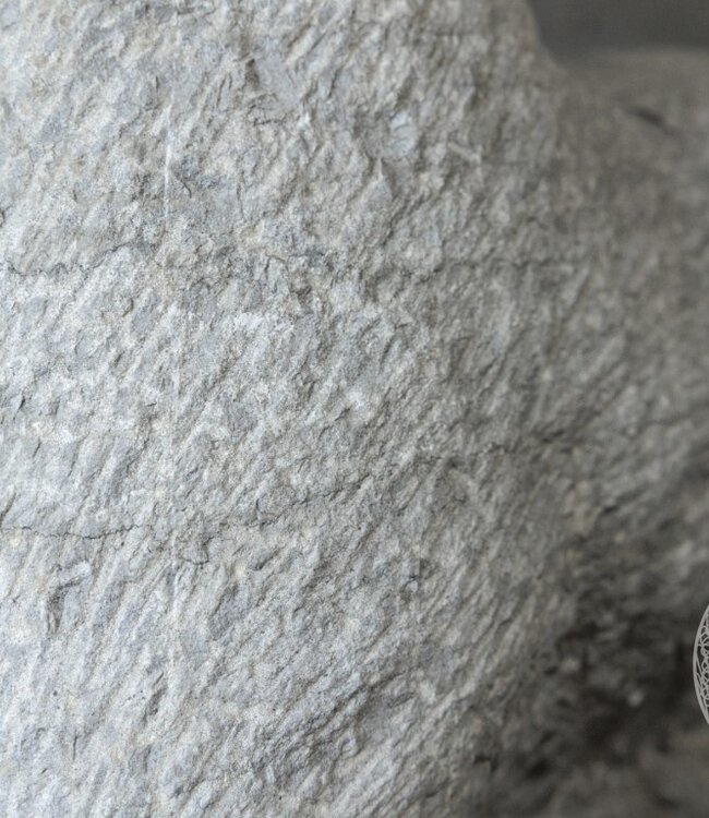 Be-Uniq Oude Stenen Ram | China | H40 x B40 x D18 cm