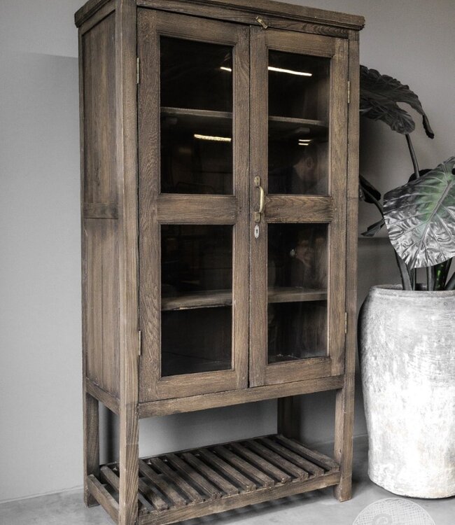 Be-Uniq Oude Vitrinekast | Rustiek Verweerd | H188 x B94 x D47 cm