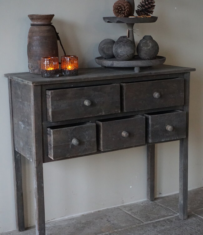 Rene Houtman Oude Wandtafel Verweerd | H82 x B101 x D51 cm