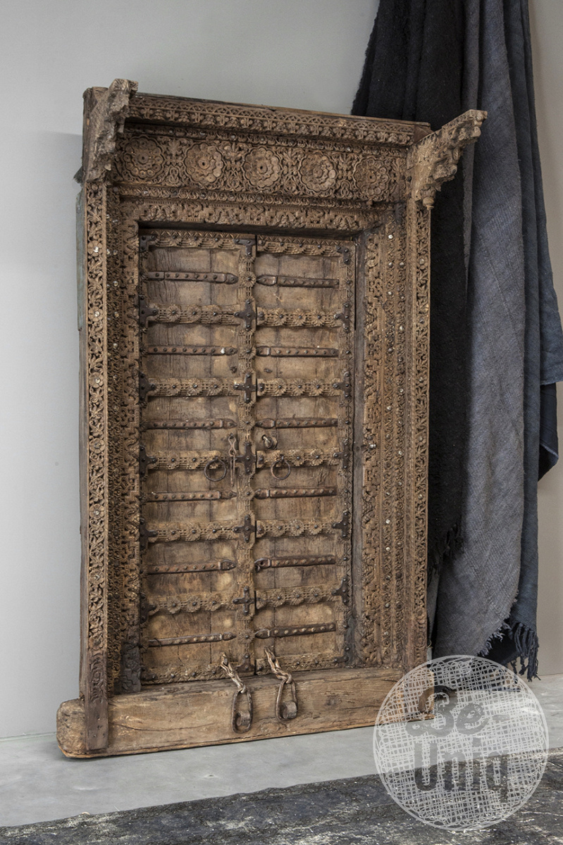 Be-Uniq Antieke Deur | India | H220 x B125 x D27 cm