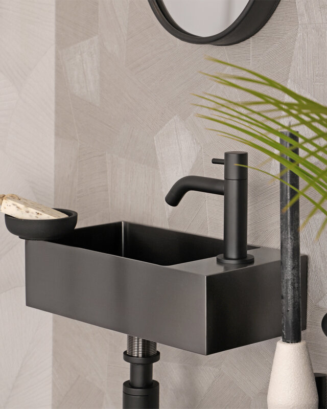 Differnz Fontien | RVS | Gun Metal | H11 x B40 x D22 cm