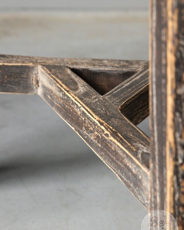 Be-Uniq Oude Bijzettafel | China | Rond | H52 x D47 cm