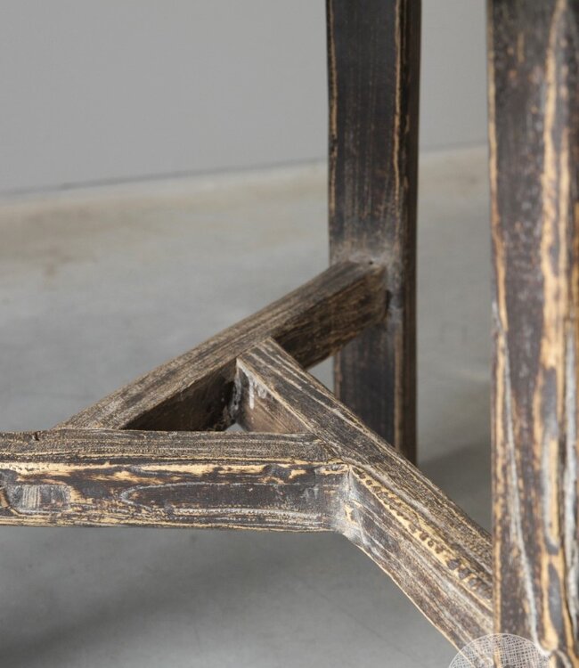 Be-Uniq Oude Houten Bijzettafel | China | H52 x D47 cm