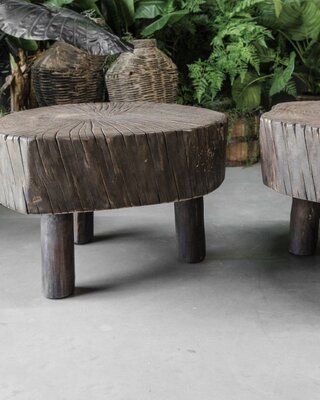 Be-Uniq Bijzettafel Oude Schijf Hout | Gerookt | H42 x B55 x D58 cm