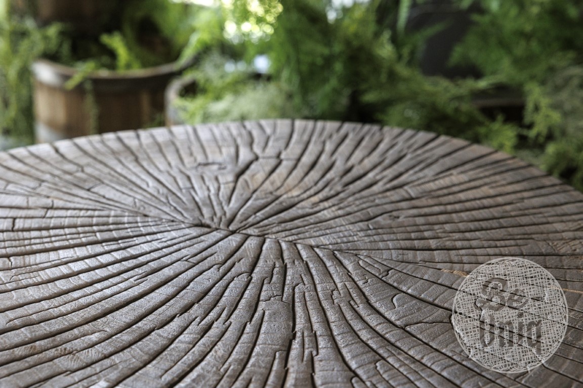 Be-Uniq Bijzettafel Oude Schijf Hout | Gerookt | H42 x B55 x D58 cm