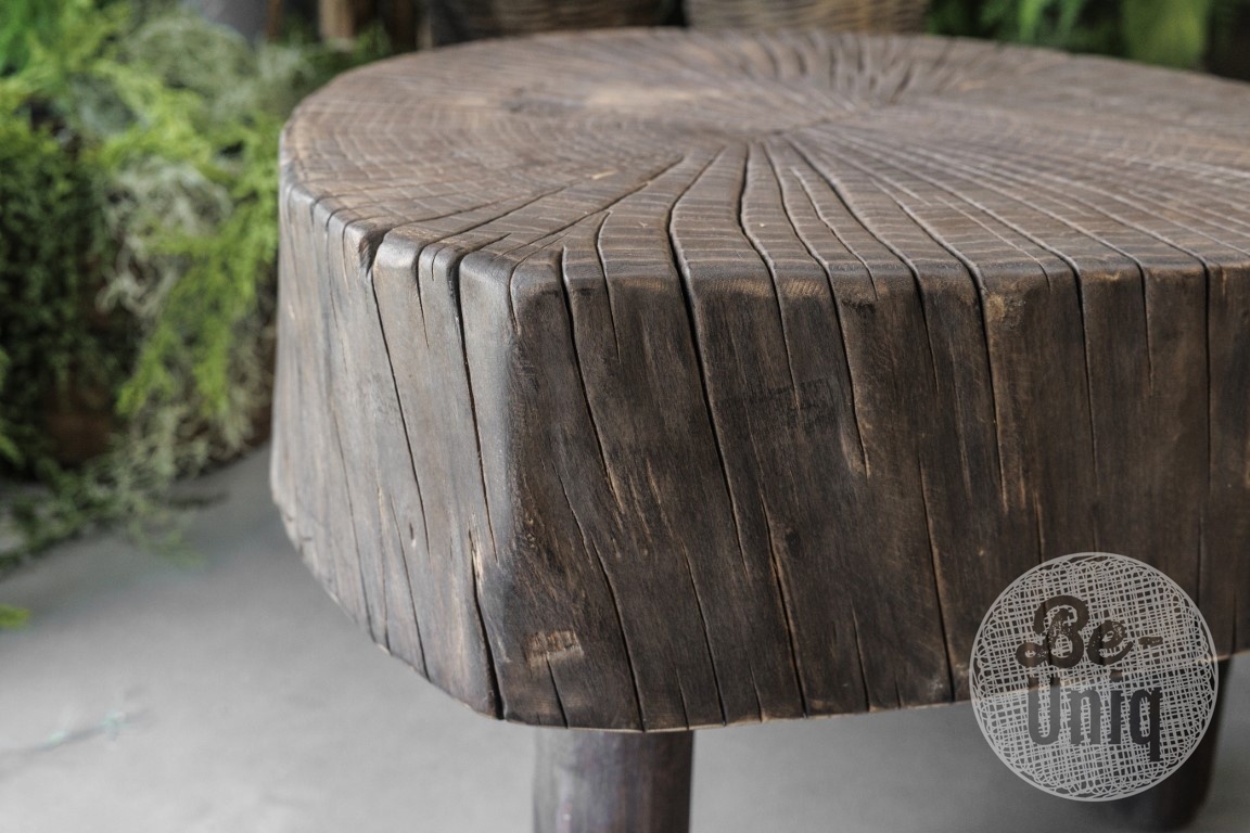 Be-Uniq Bijzettafel Oude Schijf Hout | Gerookt | H42 x B55 x D58 cm