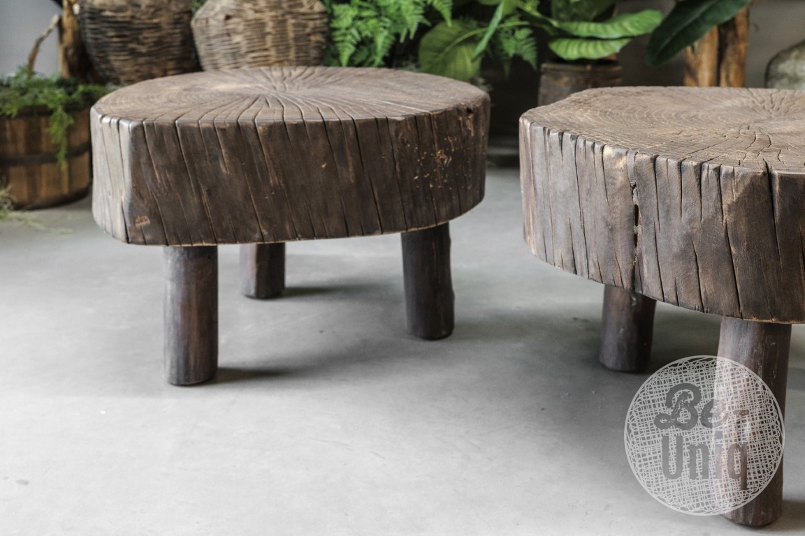 Be-Uniq Bijzettafel Oude Schijf Hout | Gerookt | H42 x B55 x D58 cm