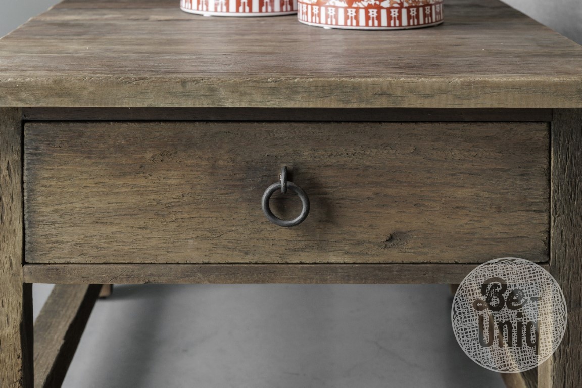 Be-Uniq Bijzettafel Met Lade | Rustic Collection | H50 x B70 x D70 cm
