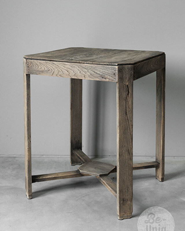 Be-Uniq Oude Bijzettafel | Rustiek Verweerd | H52 x B45 x D45 cm