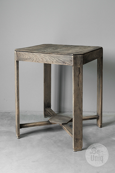 Be-Uniq Oude Bijzettafel | Rustiek Verweerd | H52 x B45 x D45 cm