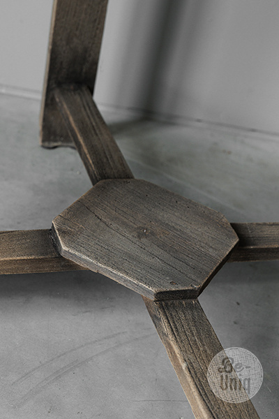 Be-Uniq Oude Bijzettafel | Rustiek Verweerd | H52 x B45 x D45 cm