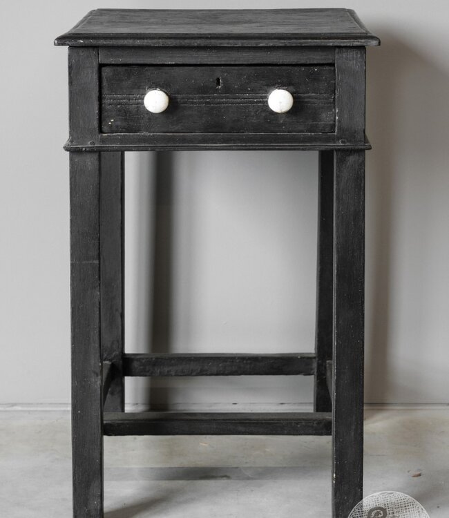 Be-Uniq Oude Bijzettafel | India | H75 x B45 x D45 cm