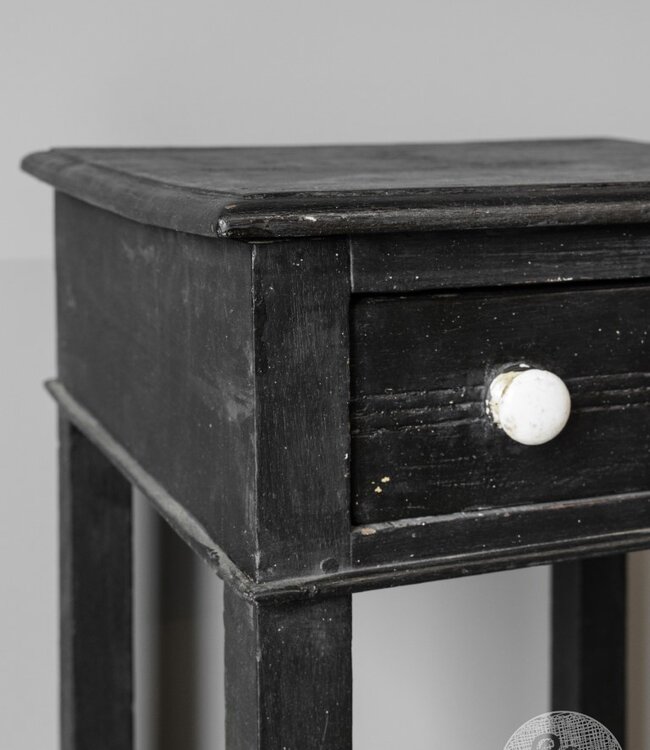 Be-Uniq Oude Bijzettafel | India | H75 x B45 x D45 cm