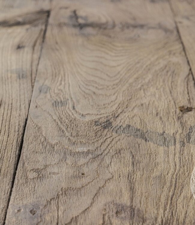 Be-Uniq Authentieke Oude Bijzettafel | India | H60 x B60 x D60 cm