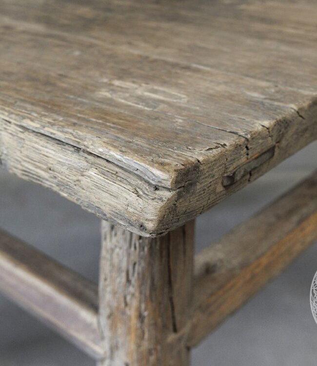 Be-Uniq Oude Bijzettafel | China | 3 Maten Verkrijgbaar