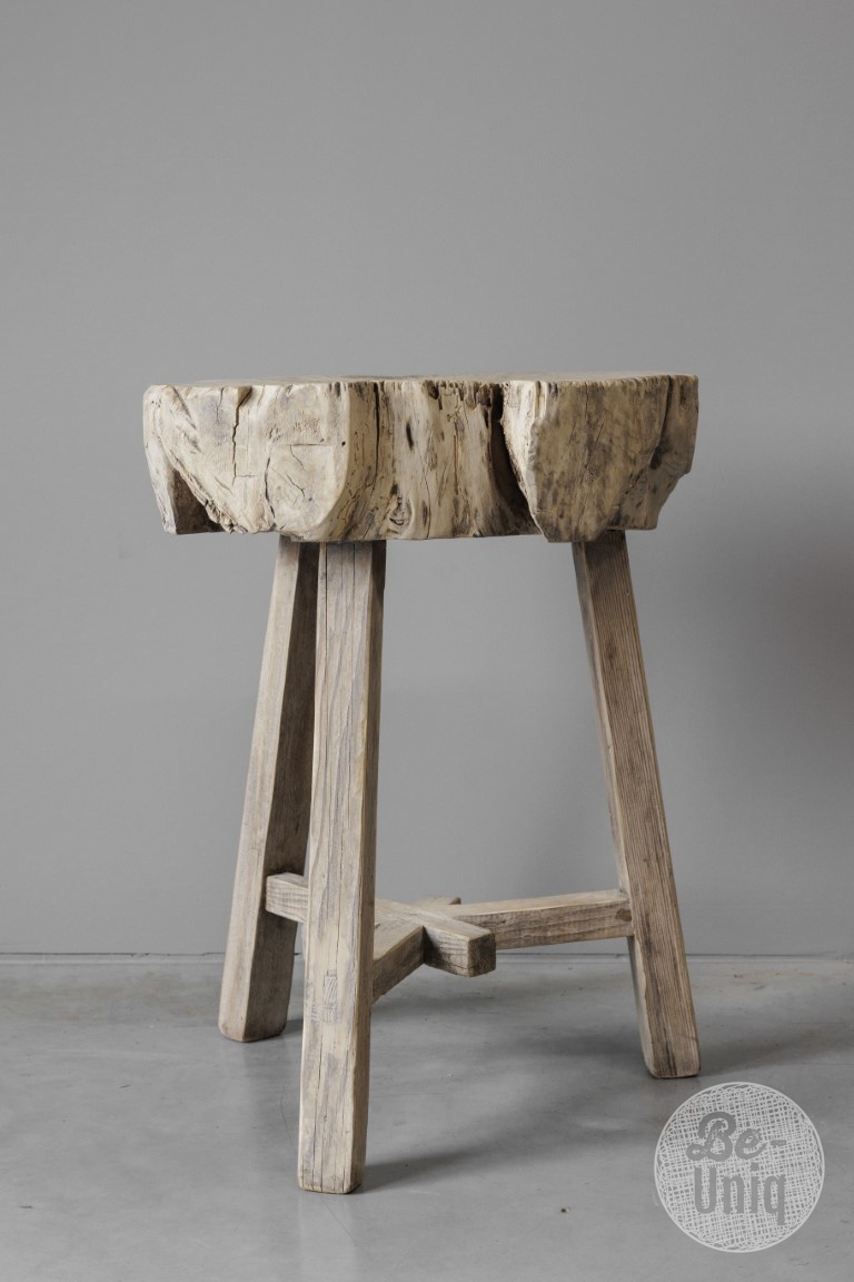 Be-Uniq Originele Bijzettafel | Oud Hakblok | H68 x B50 x D47 cm