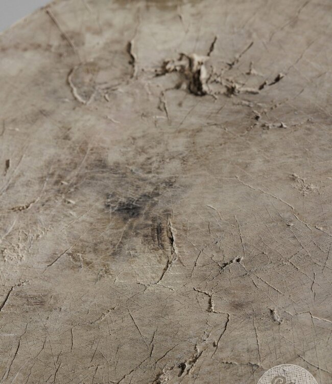 Be-Uniq Originele Bijzettafel | Oud Hakblok | H68 x B50 x D47 cm