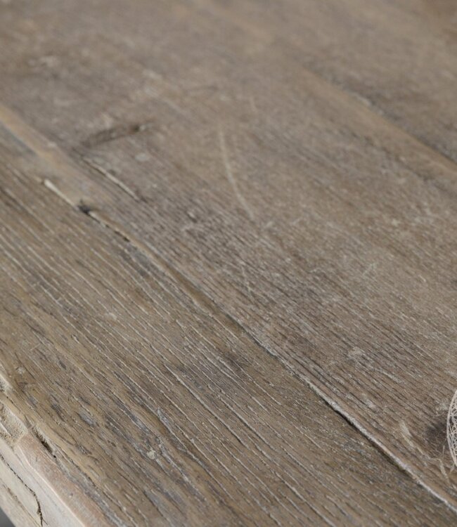 Be-Uniq Oude Bijzettafel | China | H55 x B98 x D54 cm