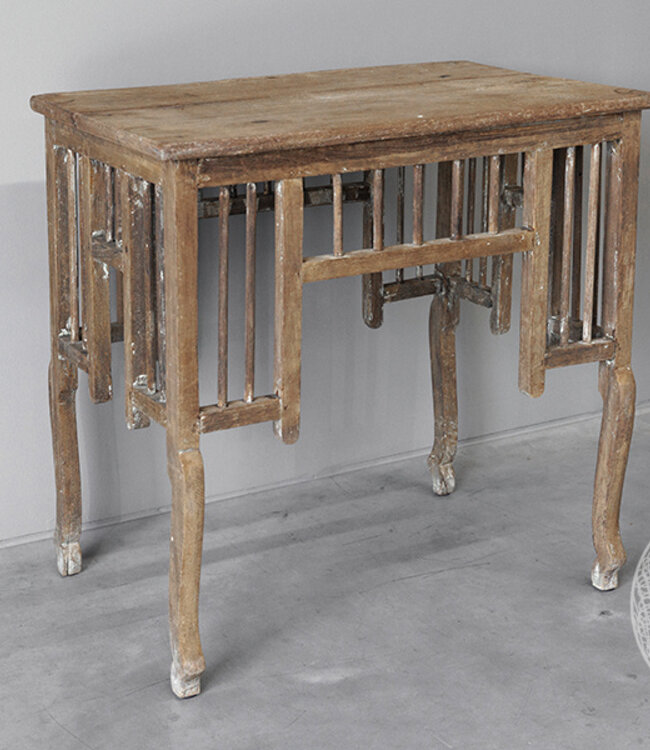 Be-Uniq Oude Verweerde Haltafel | India | H65 x B65 x D44 cm