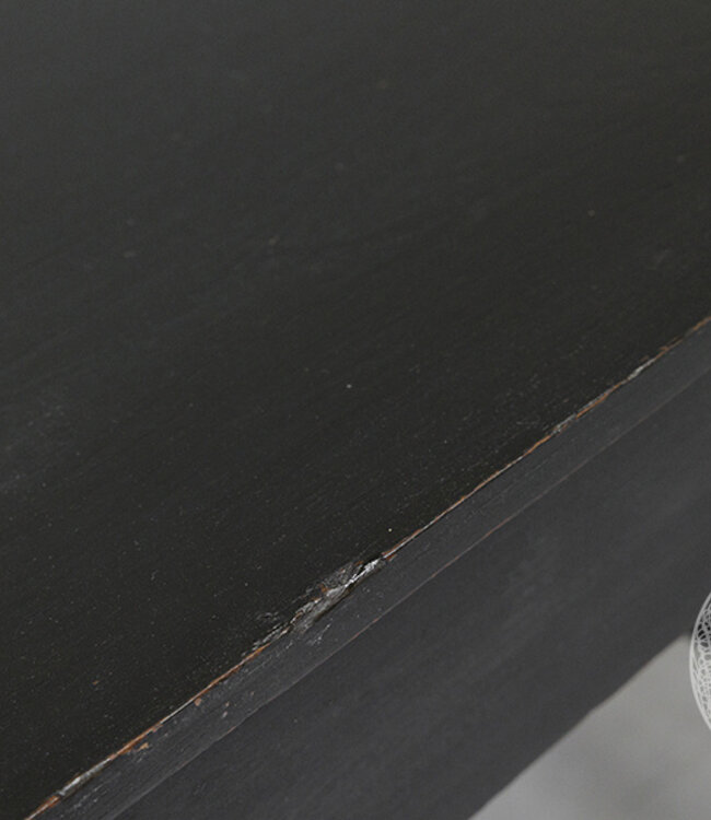 Be-Uniq Oude Bijzettafel | India | H73 x B75 x D58 cm