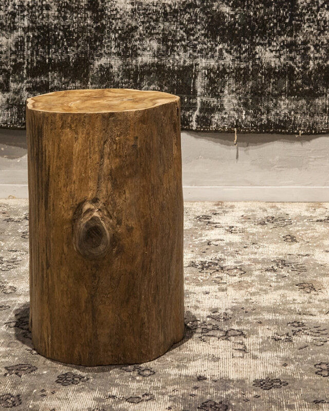Be-Uniq Hoge Bijzettafel | Hollow | 2 Kleuren Verkrijgbaar
