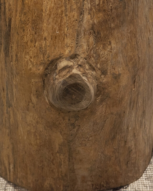 Be-Uniq Hoge Bijzettafel | Log | 2 Kleuren Verkrijgbaar