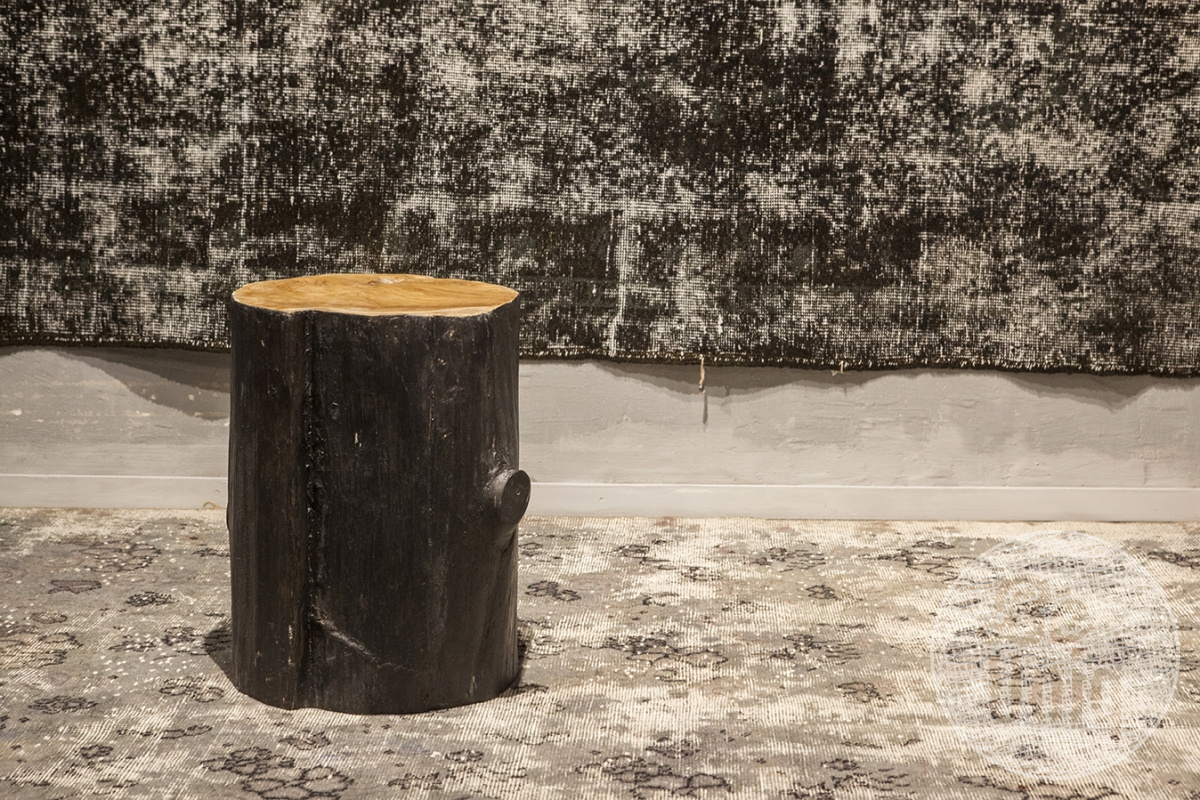 Be-Uniq Hoge Bijzettafel | Log | 2 Kleuren Verkrijgbaar