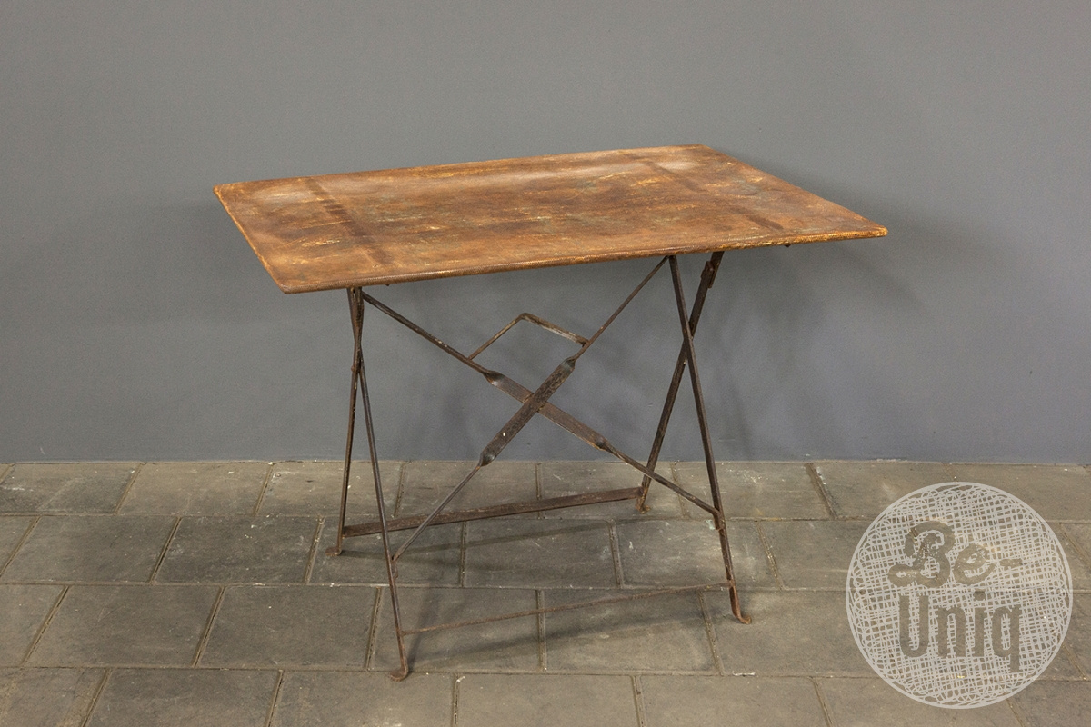 Be-Uniq Verweerde Metalen Klaptafel | India | H72 x B101 x D70 cm