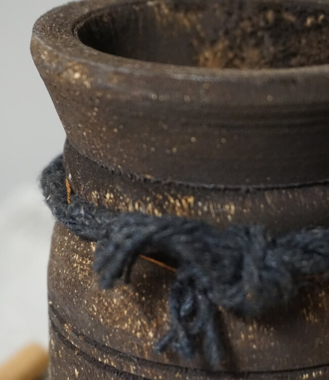 Rene Houtman Nepalese Houten Pot Mini | H12 x D8 cm