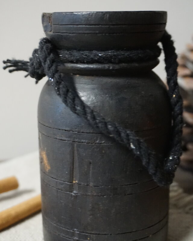 Rene Houtman Nepalese Houten Pot Mini | Nr 2 | H13 x D7 cm