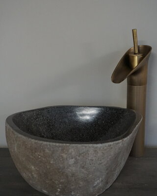 Rene Houtman Kleine Stenen Waskom + Spoelgat | B29 x D26,5 x H13,5 cm