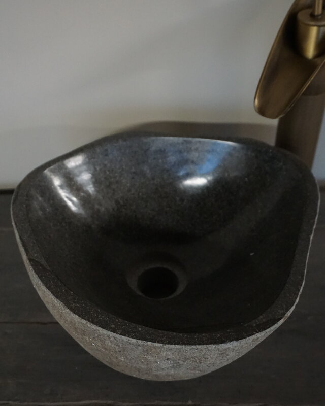 Rene Houtman Kleine Stenen Waskom + Spoelgat | B29 x D26,5 x H13,5 cm