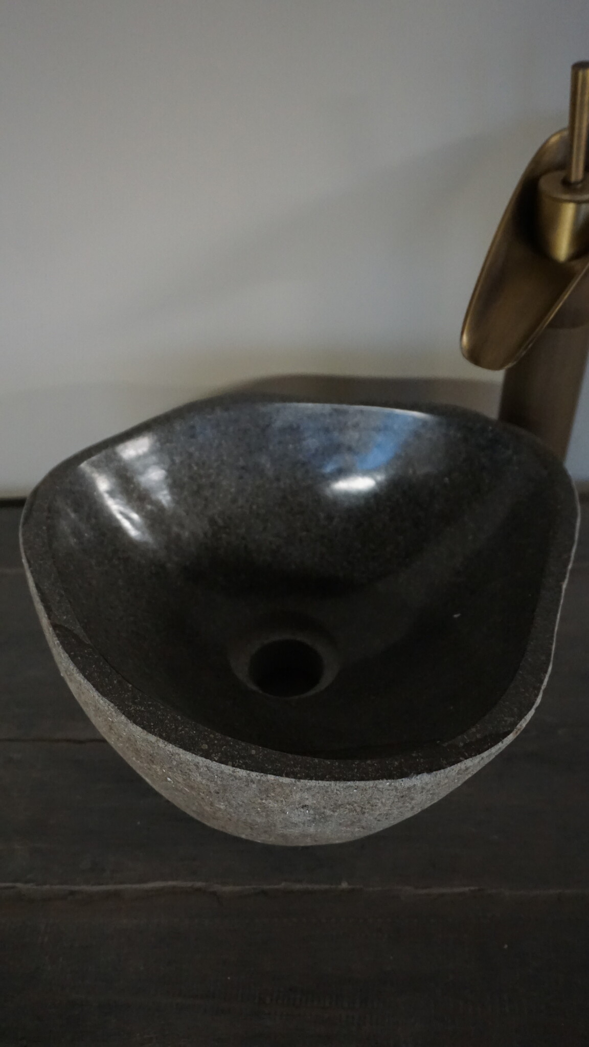 Rene Houtman Kleine Stenen Waskom + Spoelgat | B29 x D26,5 x H13,5 cm