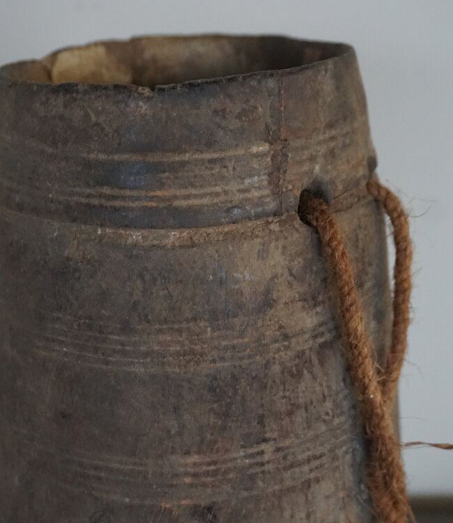 Aura Peeperkorn Unieke Houten Pot | M | H32 x D13 cm