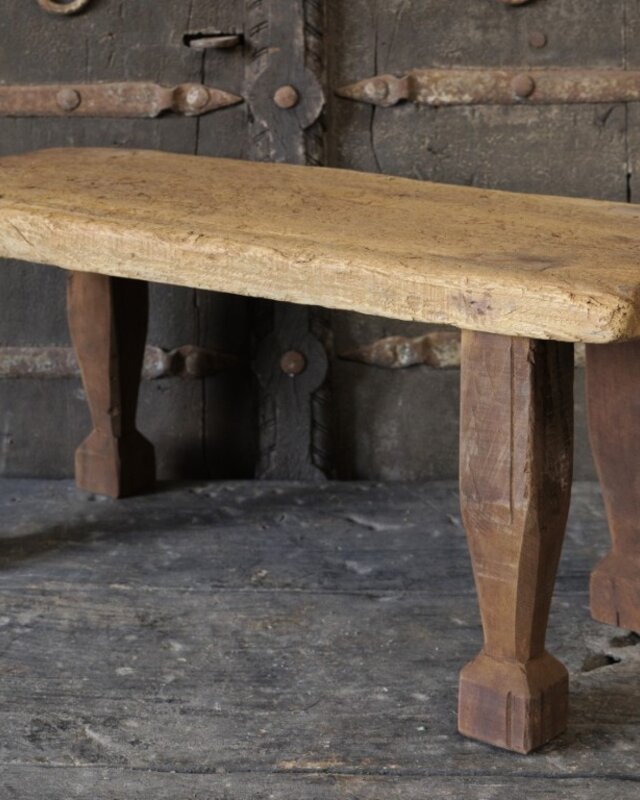 Be-Uniq Oude Bajot Tafel | Nepal | H31 x B67 x D30 cm