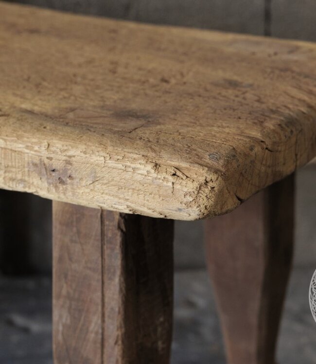 Be-Uniq Oude Bajot Tafel | Nepal | H31 x B67 x D30 cm