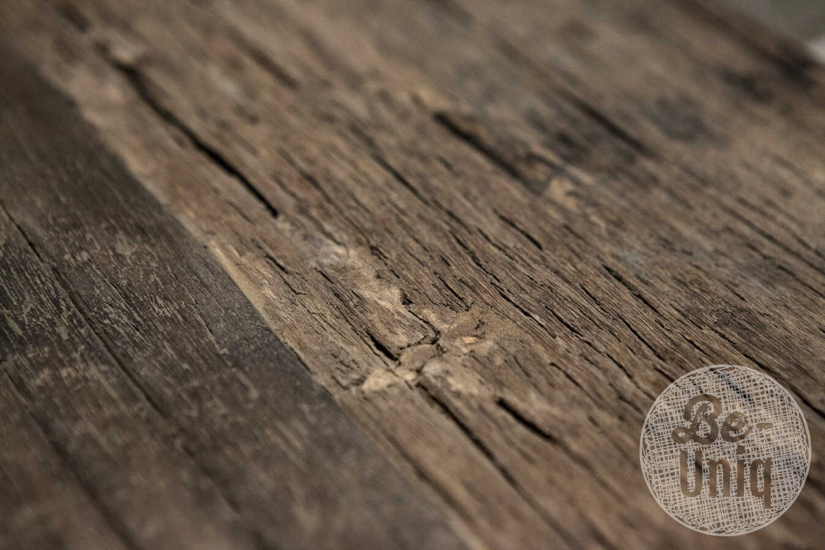 Be-Uniq Bajot | Oud Verweerd Hout | H5 x B30 x D50 cm