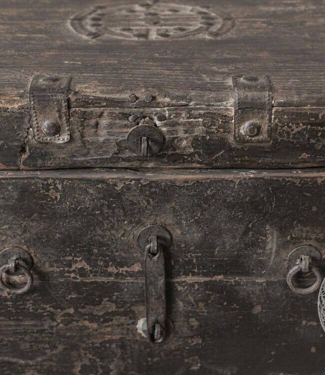 Be-Uniq Antieke Kist | China | H38 x B59 x D38 cm