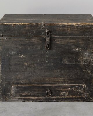 Be-Uniq Antieke Kist | China | H40 x B47 x D28 cm