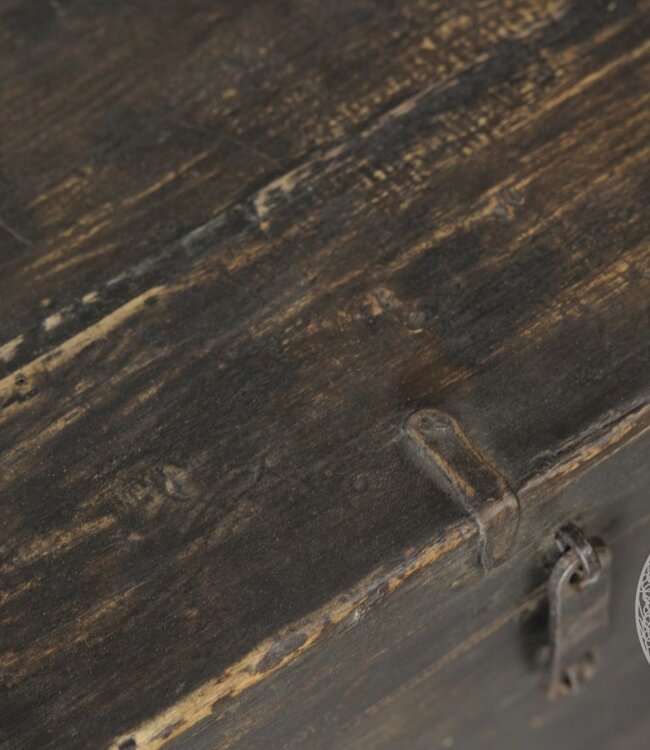 Be-Uniq Antieke Kist | China | H40 x B47 x D28 cm
