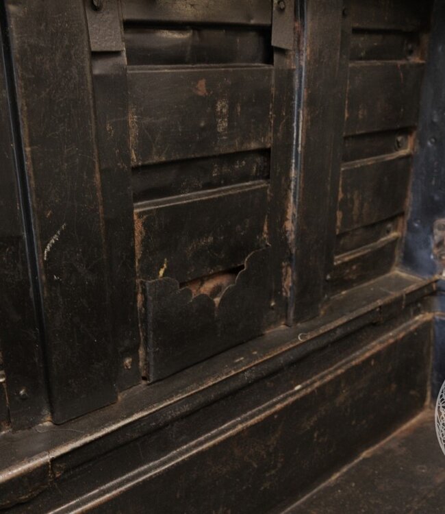 Be-Uniq Oude Metalen Koffer | India | H25 x B68 x D36 cm