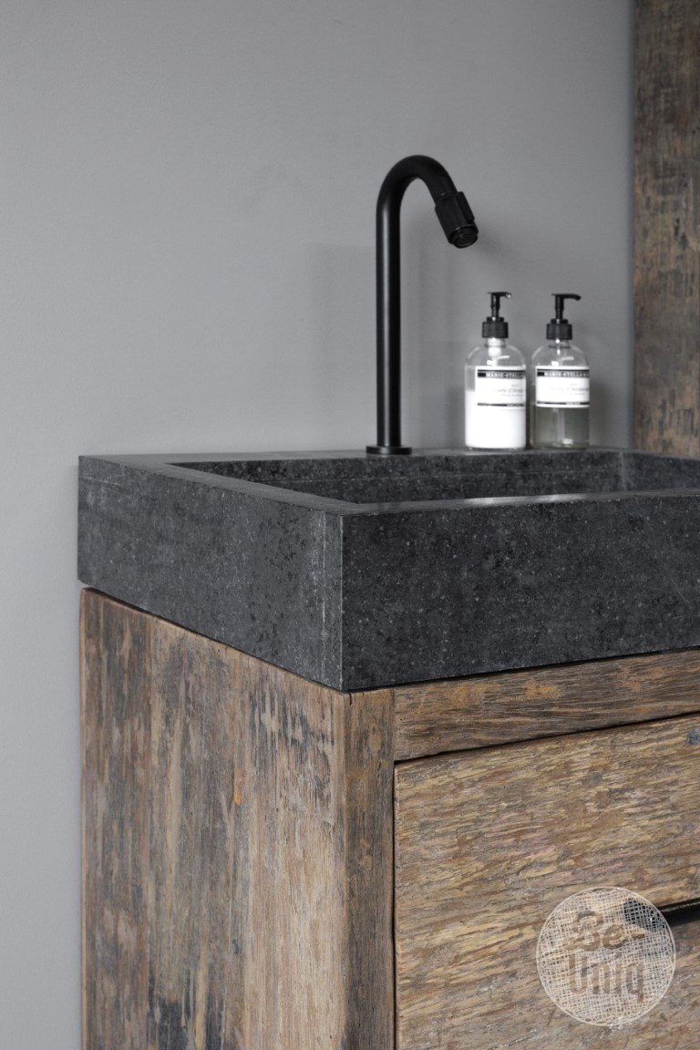 Be-Uniq Badkamermeubel Antwerpen | H93 x B60 x D45 cm
