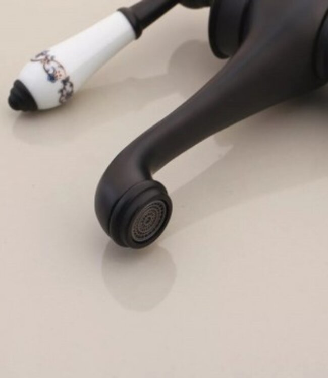 Rene Houtman Nostalgische Wastafelkraan | Zwart | H31 cm