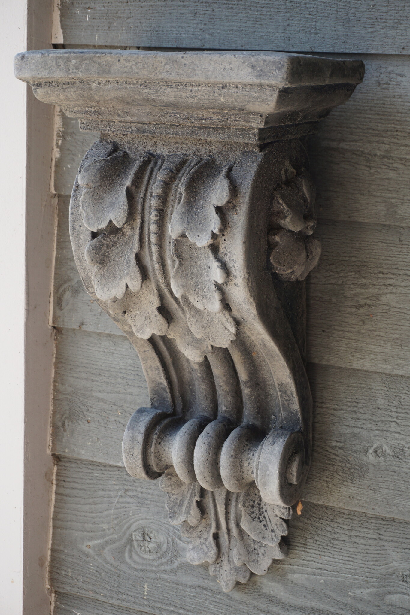 Il Cupido Wandconsole | Beton | H52 x B23 x D16,5 cm