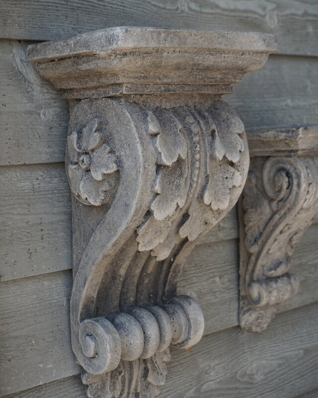 Il Cupido Wandconsole | Beton | H52 x B23 x D16,5 cm