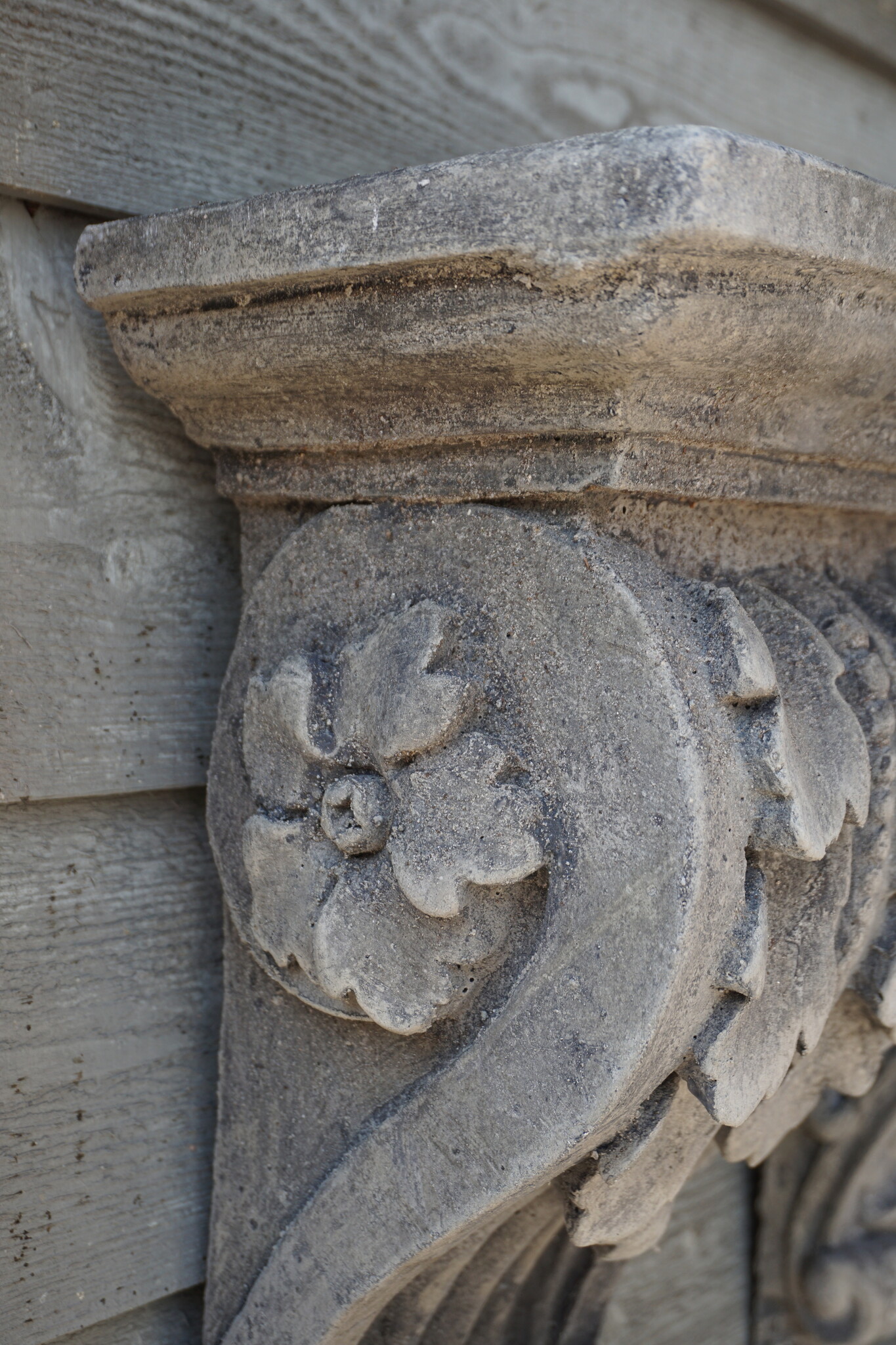 Il Cupido Wandconsole | Beton | H52 x B23 x D16,5 cm