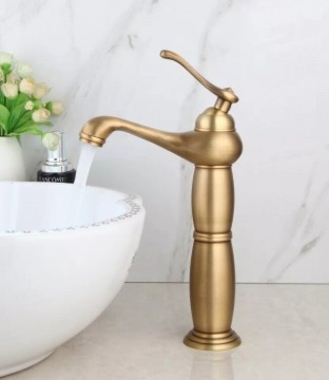 Rene Houtman Landelijke Wastafelkraan | Brons | H27,5 cm