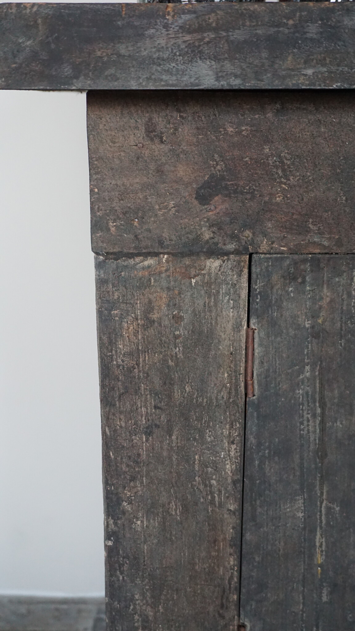Rene Houtman Nachtkastje Old Barn | Met Deurtje | H71 x B61,5 x D41 cm