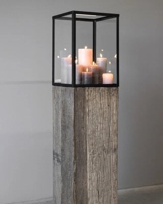 Be-Uniq Set Glazen Display Op Houten Zuil | 3 Maten